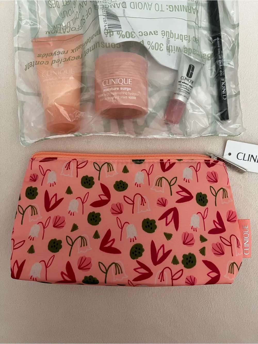 Clinique 5 Piece Skincare & Eyeliner Gift Set